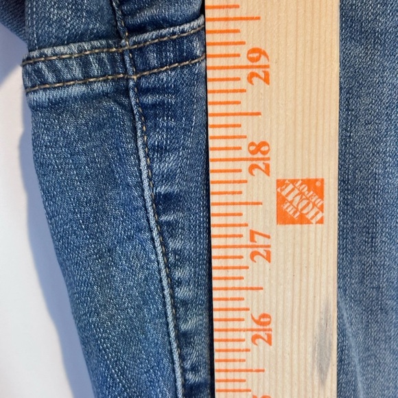 Torrid Women’s Plus Size 18R Straight Leg Jeans Light Wash Denim - Picture 9 of 11